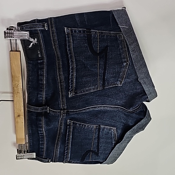 American Eagle super stretch dark wash size 2 jean shorts - Picture 4 of 8